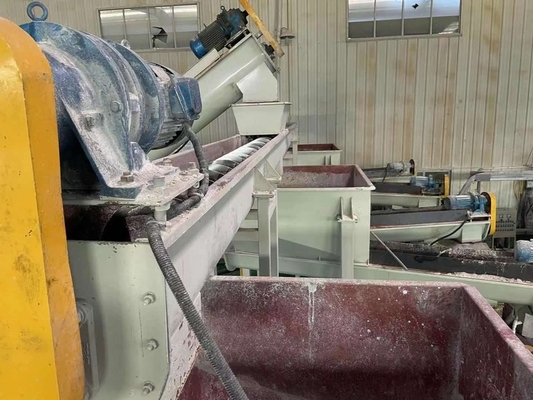 Equipo del tratamiento de residuos del PWB para reciclar el polvo de la resina y el cobre puro de los tableros inútiles del PWB